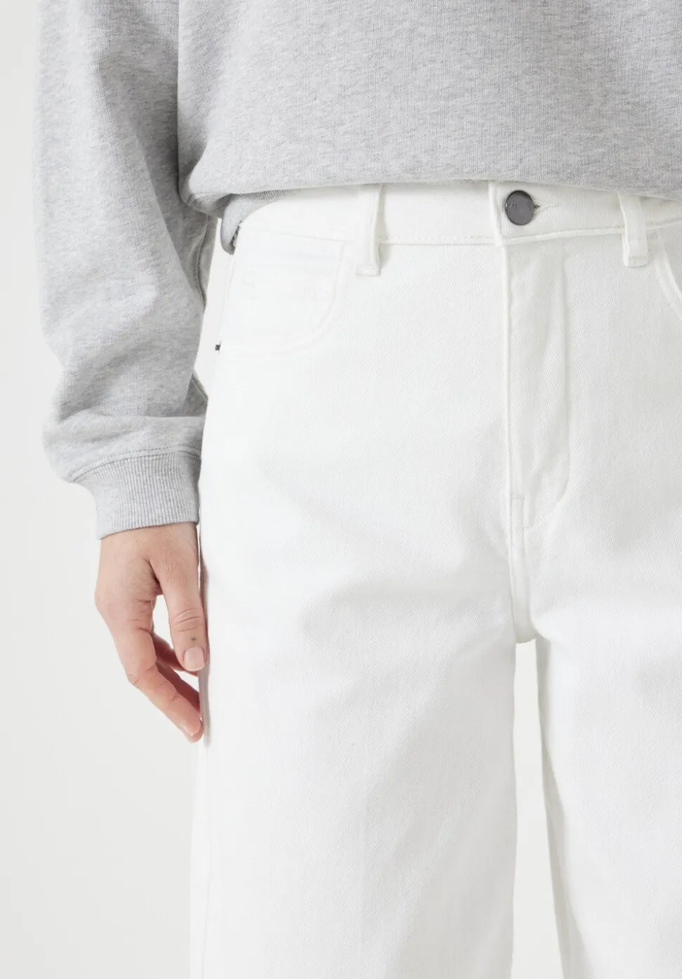 Nessa Wide Leg Jeans
