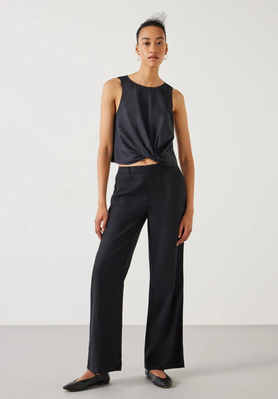 Raye Linen Straight Leg Trousers