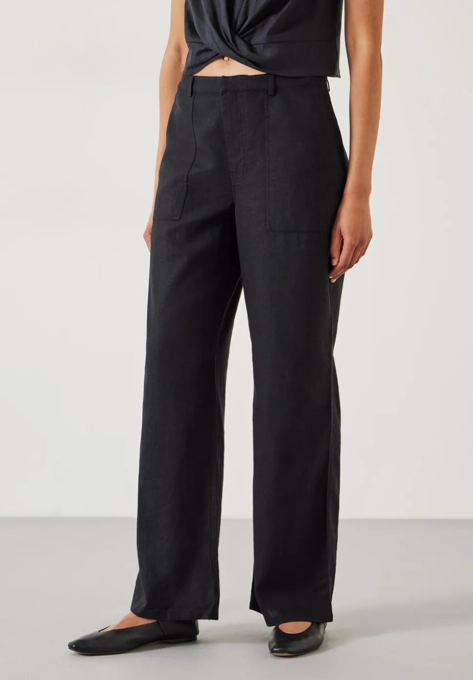 Raye Linen Straight Leg Trousers