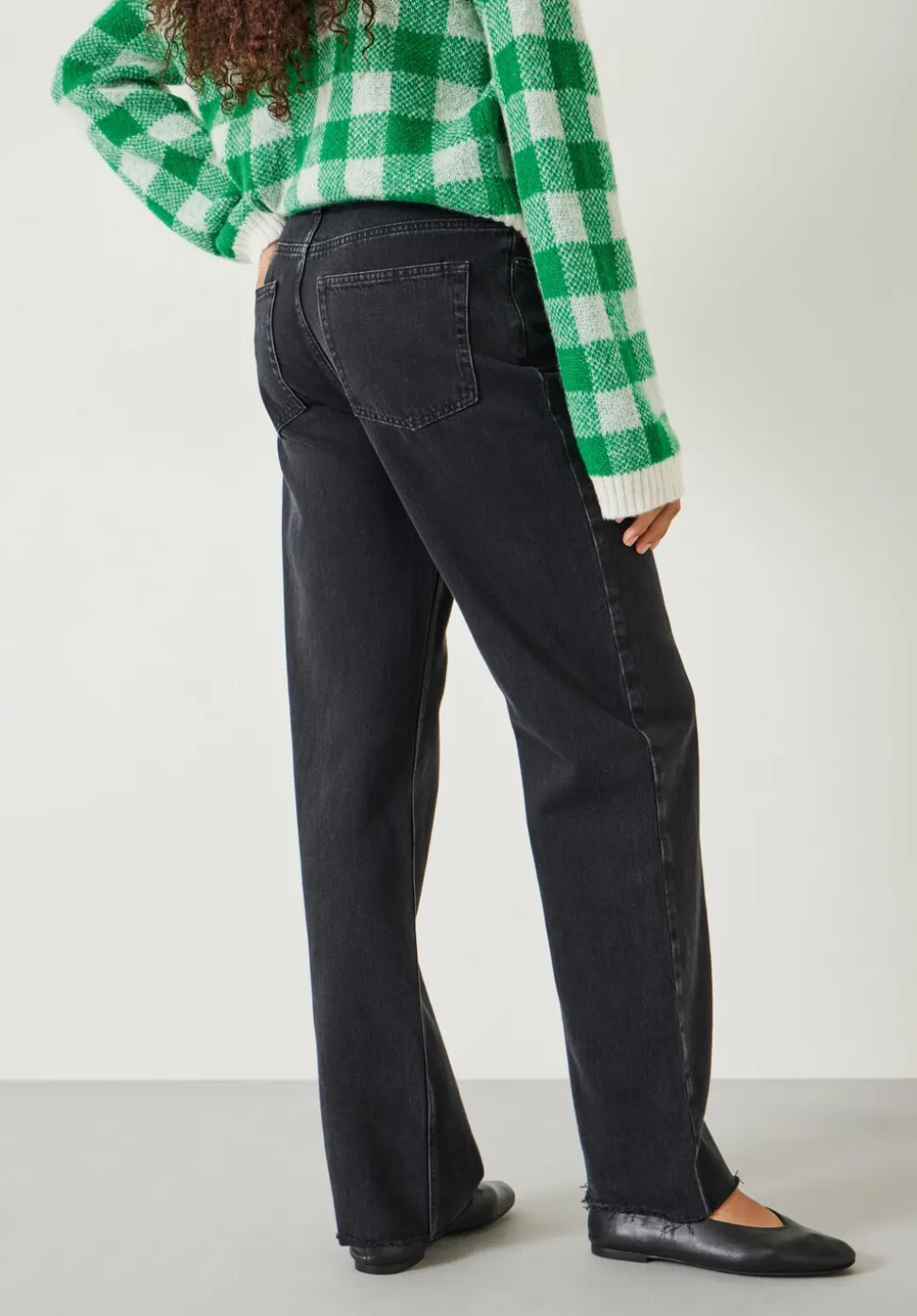 Remy Straight Raw Hem Jeans