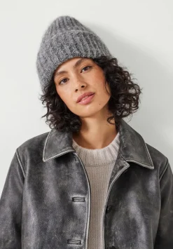Riley Rib Beanie