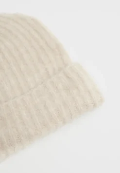 Riley Rib Beanie