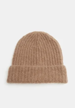 Riley Rib Beanie