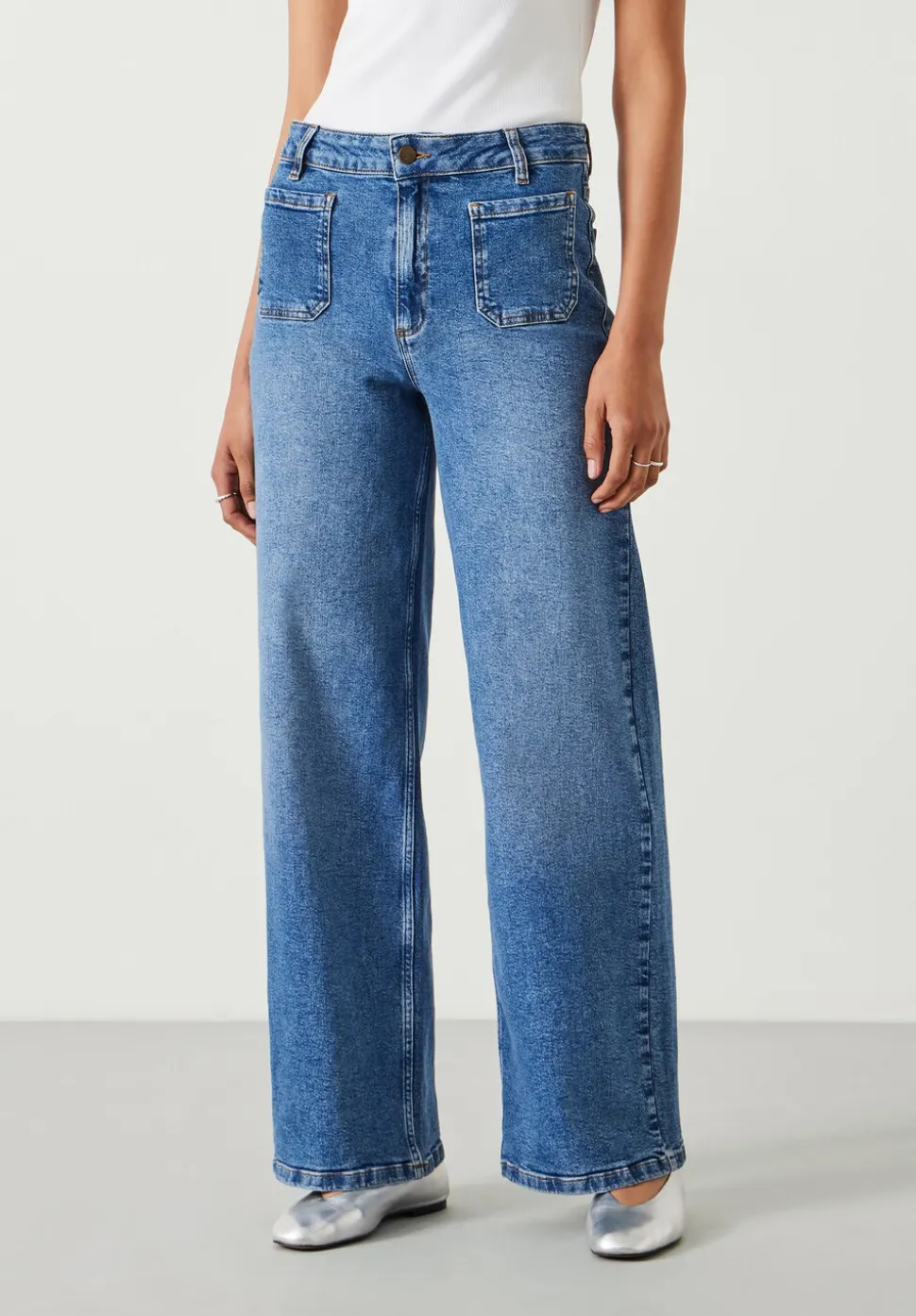 Rowan Flared Jeans