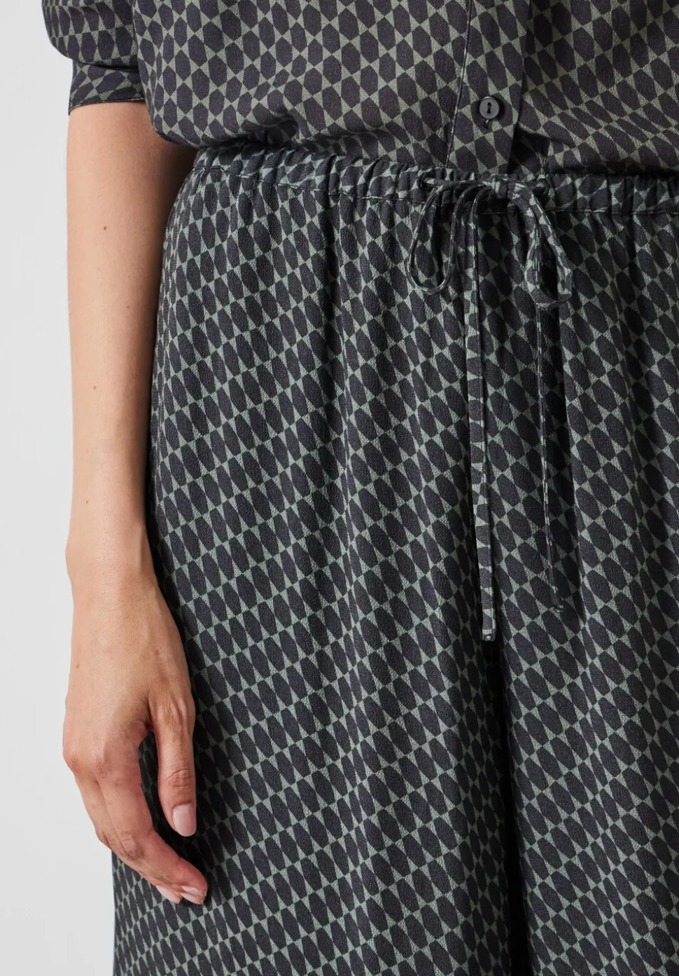 Sandra Printed Trouser