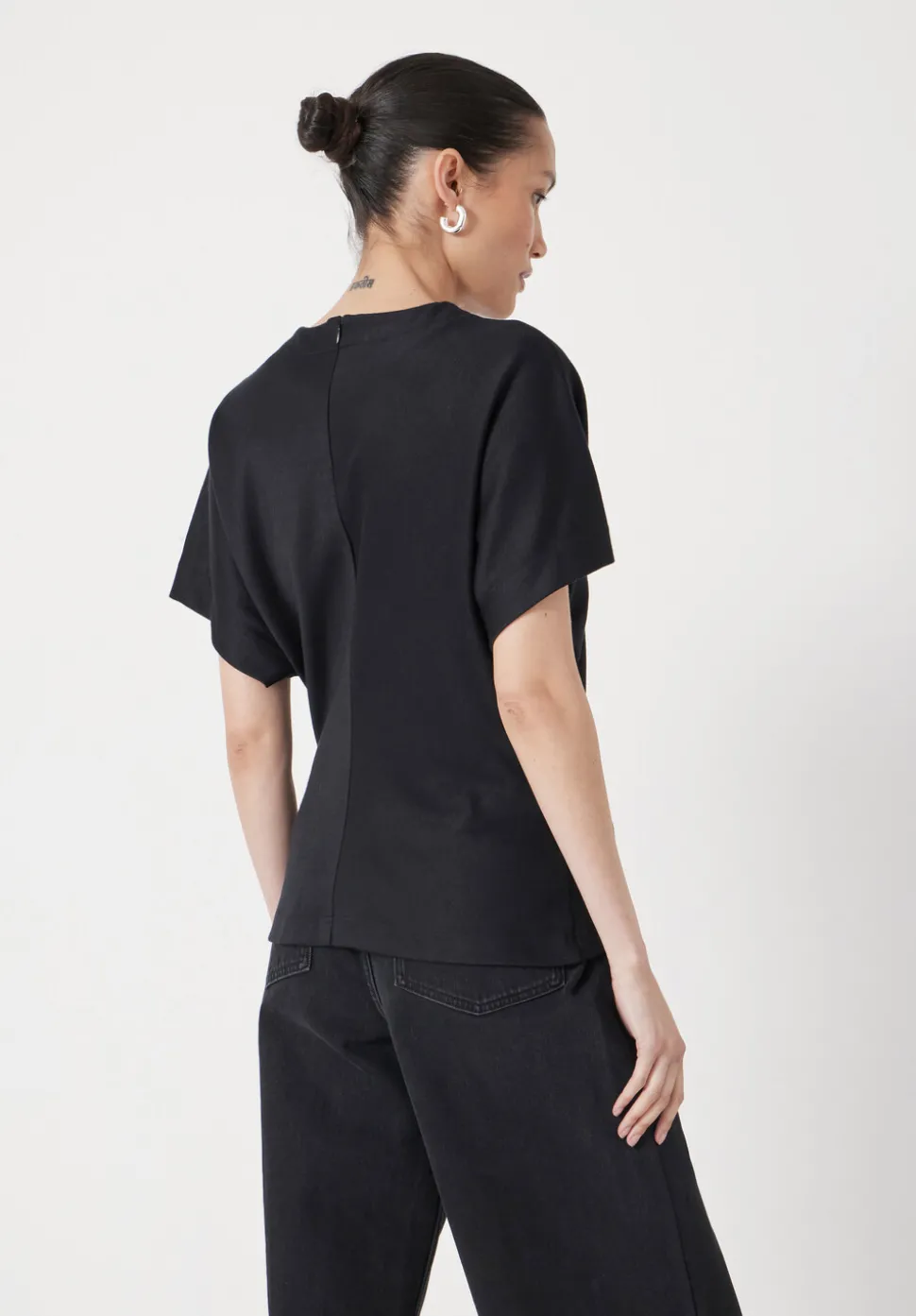Seam Detail Short Sleeve Top