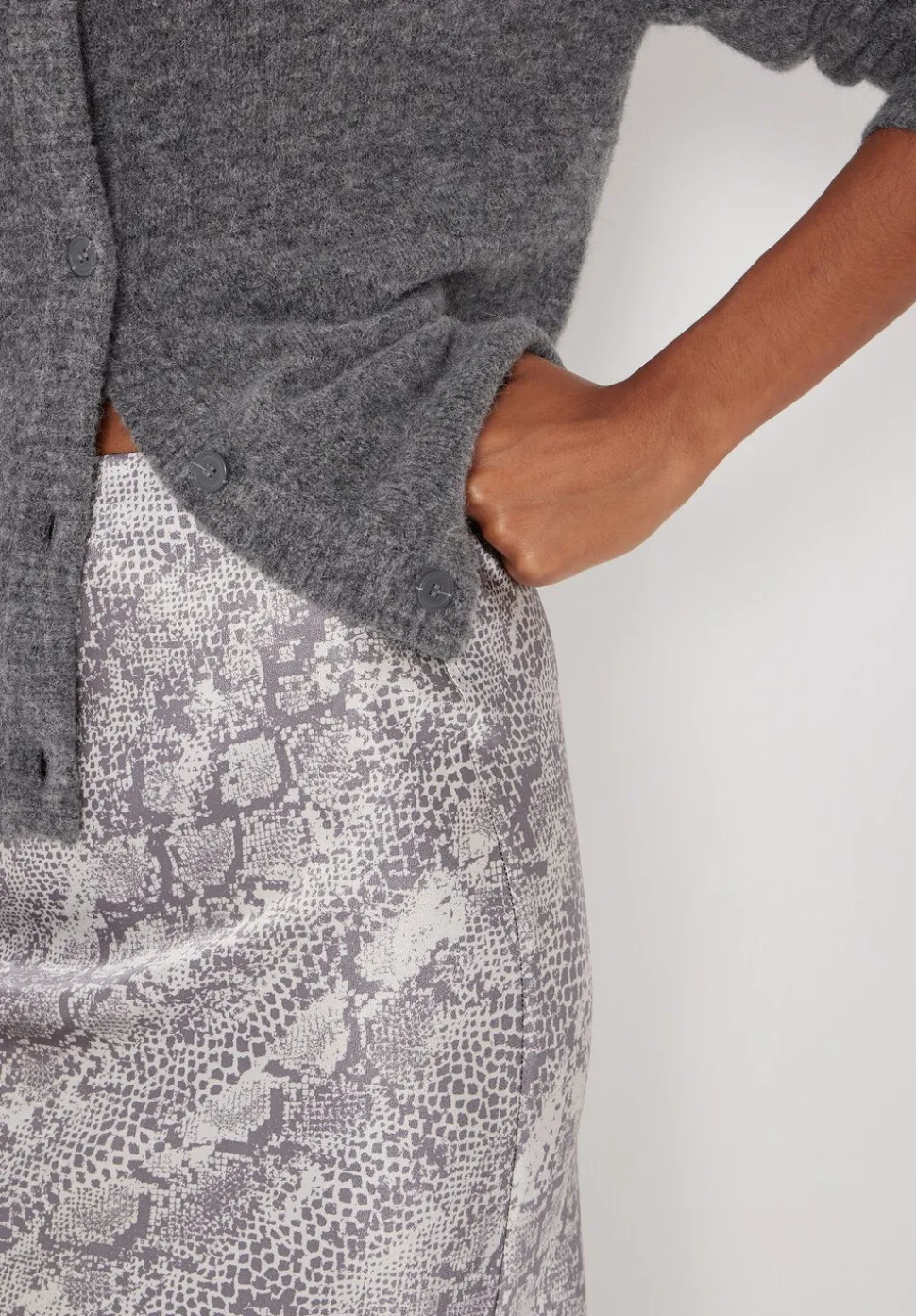 Simone Slinky Skirt