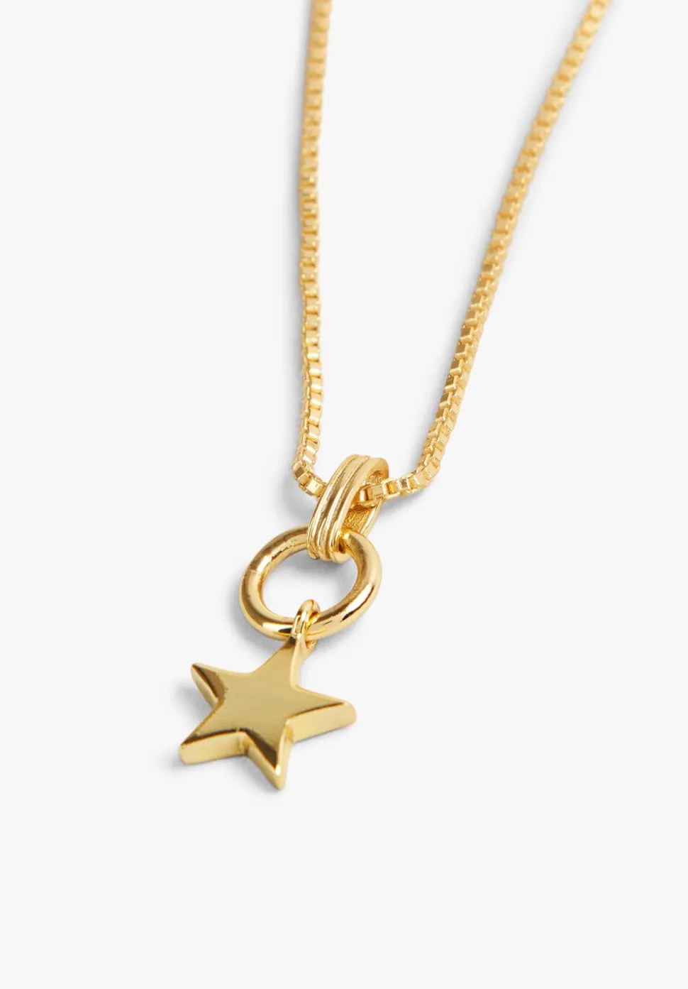 Star Pendant Necklace