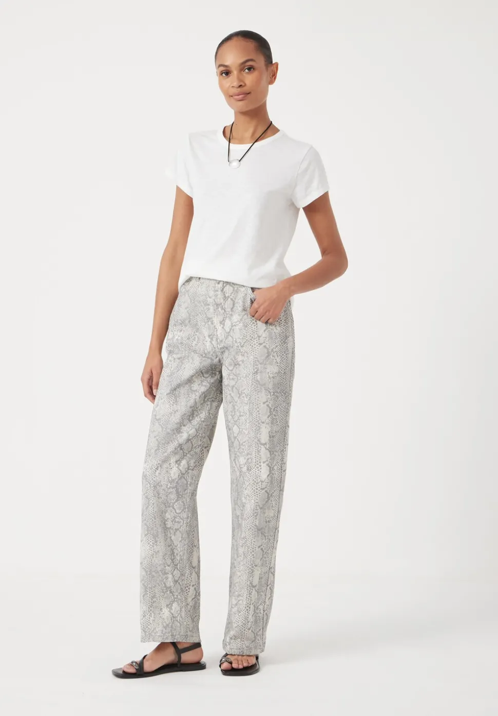 Straight Leg Printed Jeans