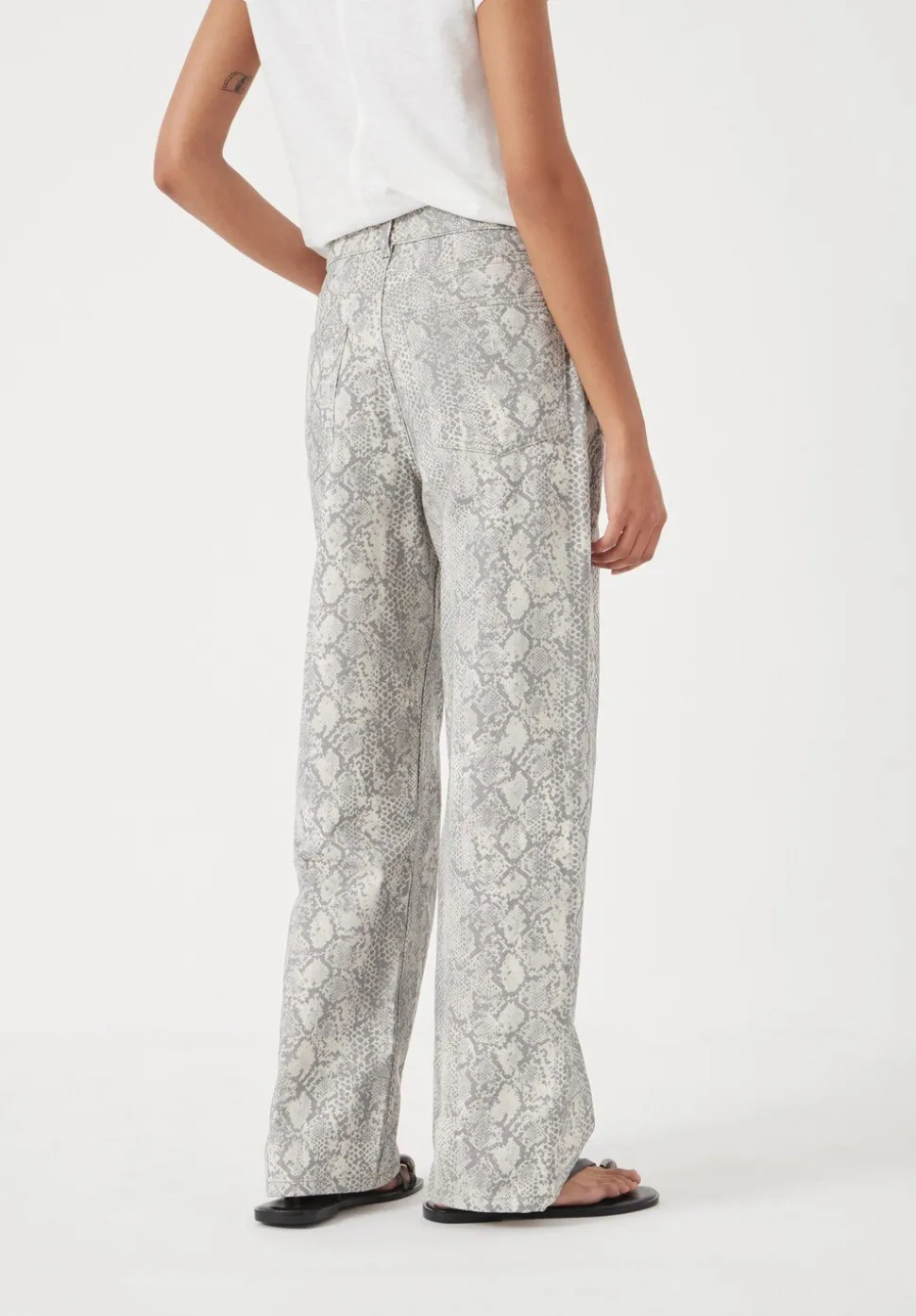 Straight Leg Printed Jeans