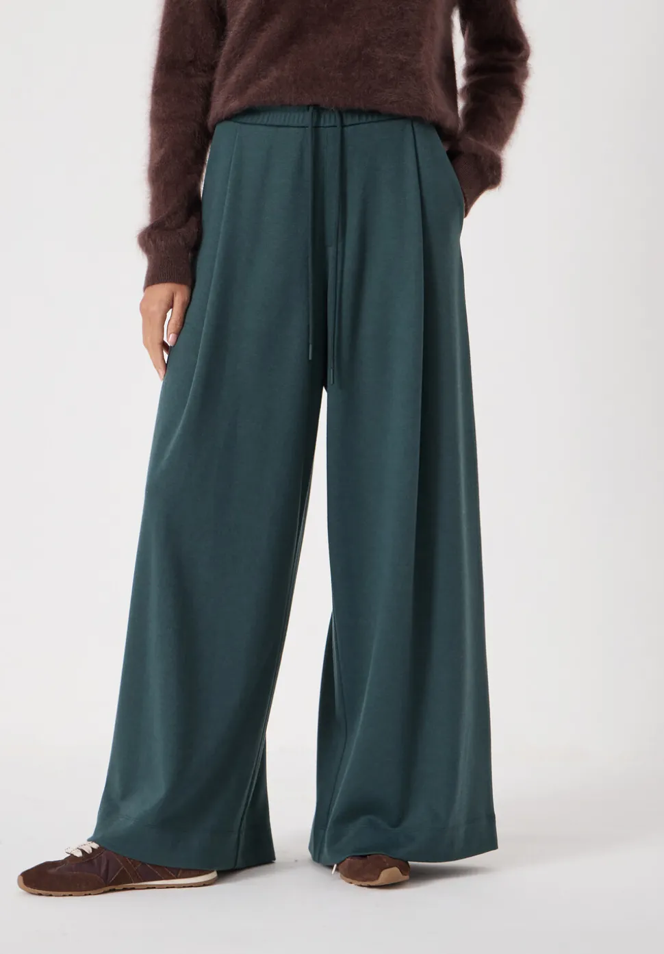 Taylor Wide Leg Trouser