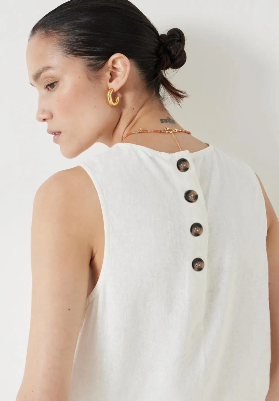 Vera Linen Blend Shell Top