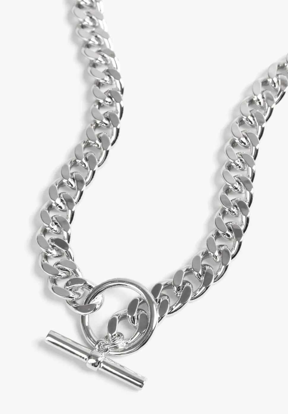 Vivienne Curb Chain Necklace