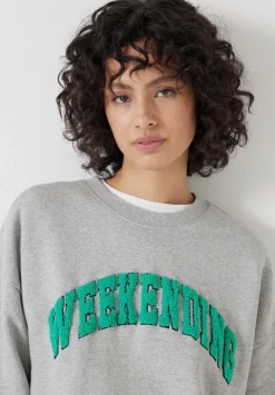 Weekending Graphic Sweatshirt