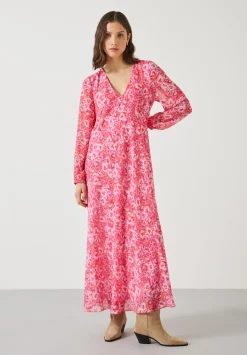 Wray Volume Maxi Dress