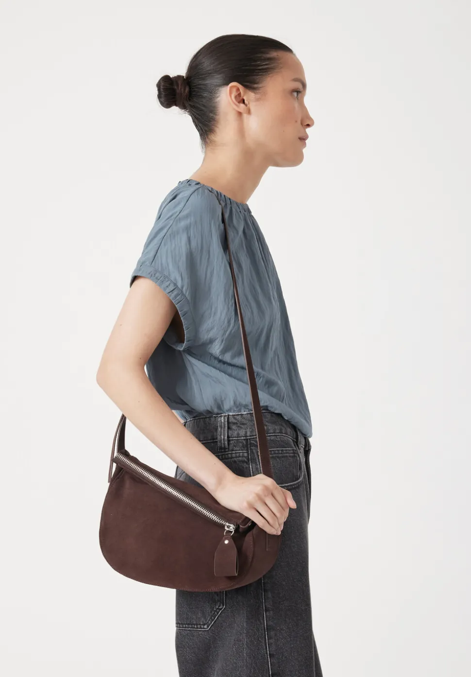 Zippy Crescent Leather Crossbody Bag